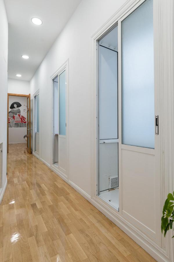 Apartamento vip PUERTA DEL SOL, by MONARO***** Madrid Exterior foto