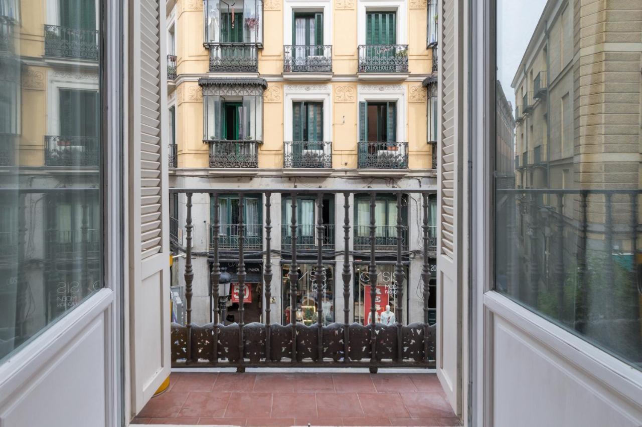 Apartamento vip PUERTA DEL SOL, by MONARO***** Madrid Exterior foto