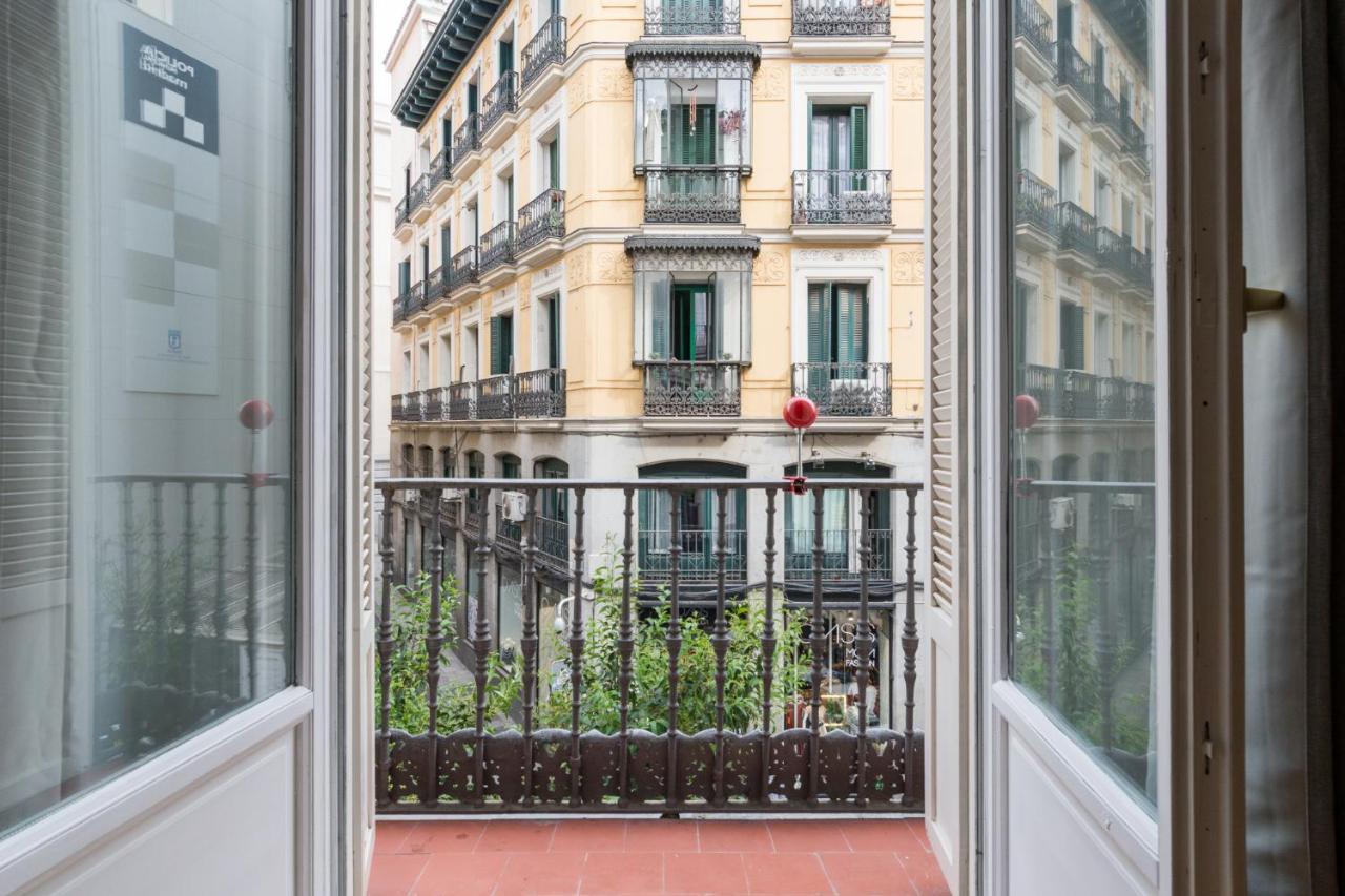 Apartamento vip PUERTA DEL SOL, by MONARO***** Madrid Exterior foto
