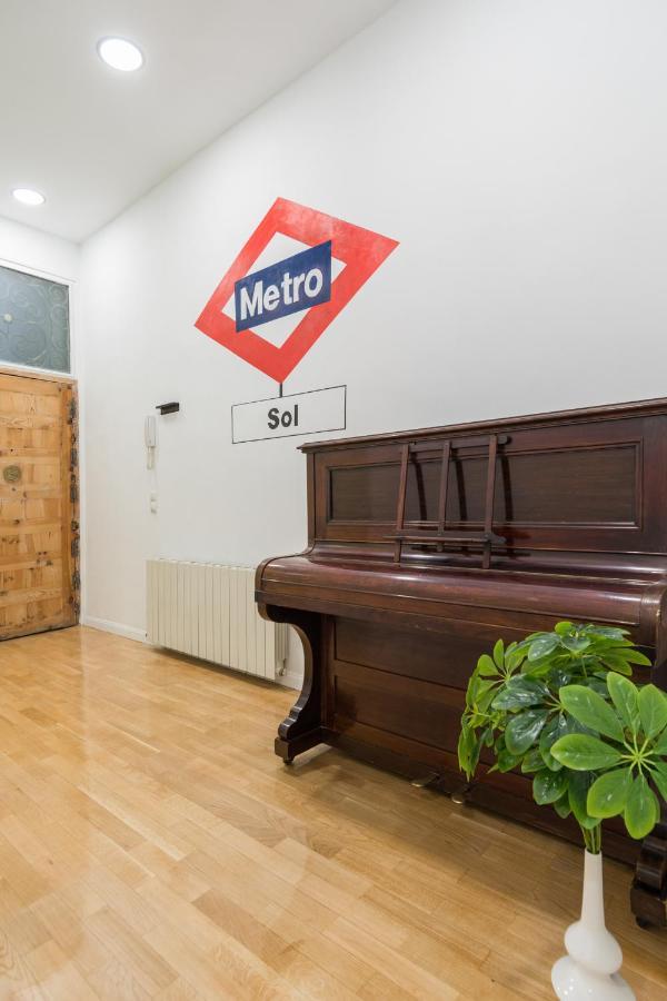 Apartamento vip PUERTA DEL SOL, by MONARO***** Madrid Exterior foto